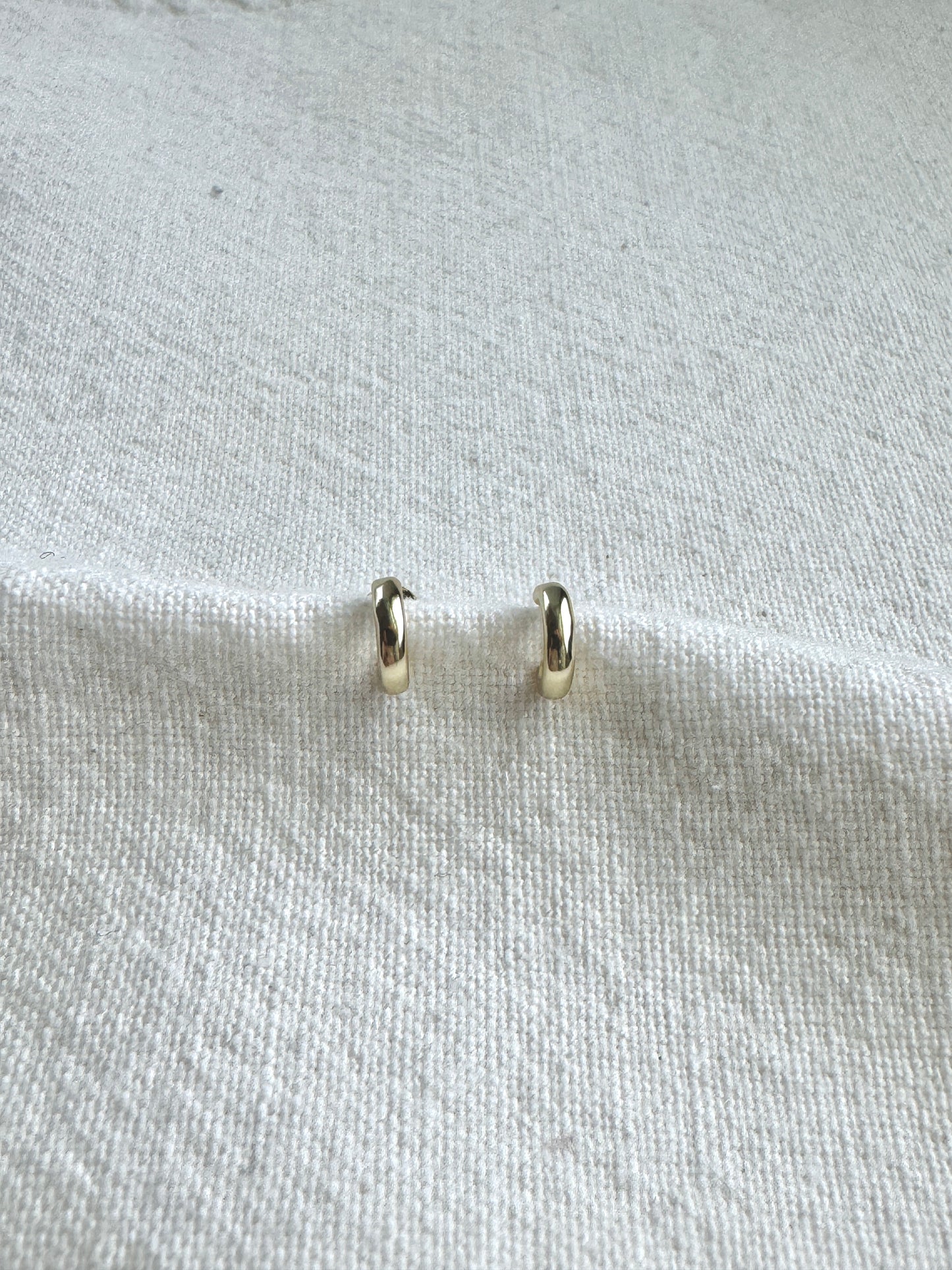 5mm bold round Silver Stud Earrings