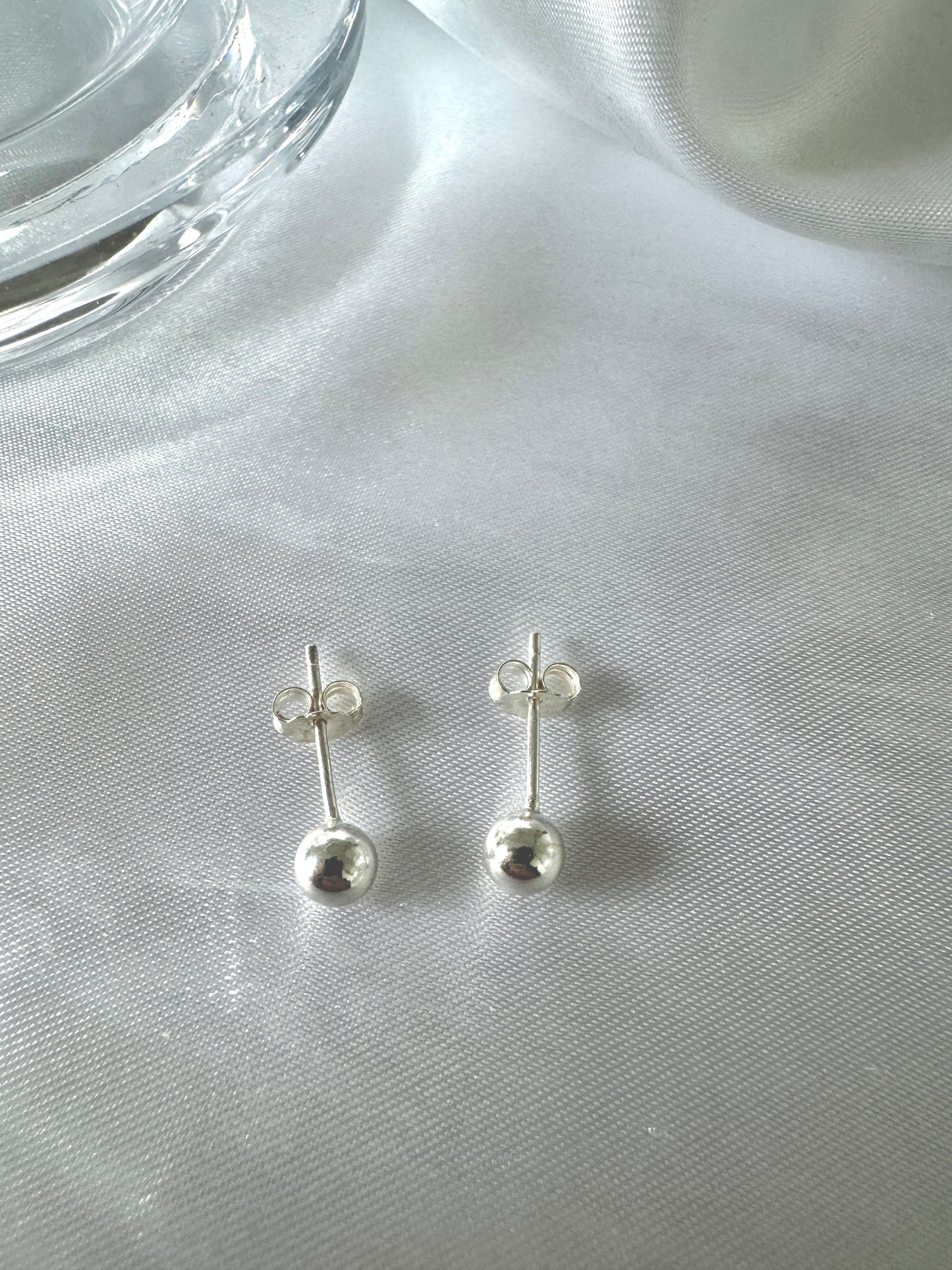 5mm Silver Ball Stud Earrings – Classic 925 Sterling Silver