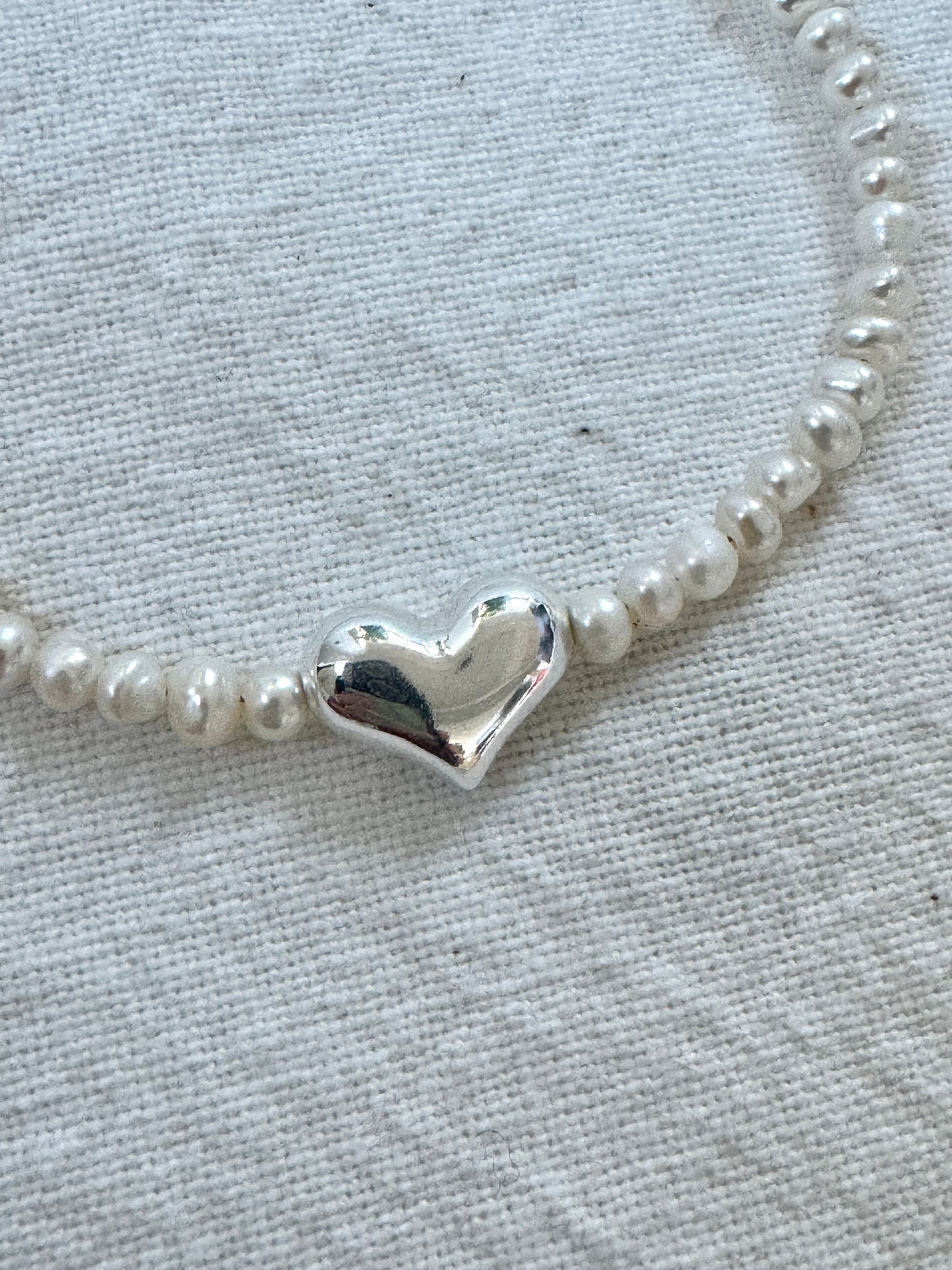 Freshwater Pearl Bracelet with Silver Heart – Adjustable 6.5” to 8”