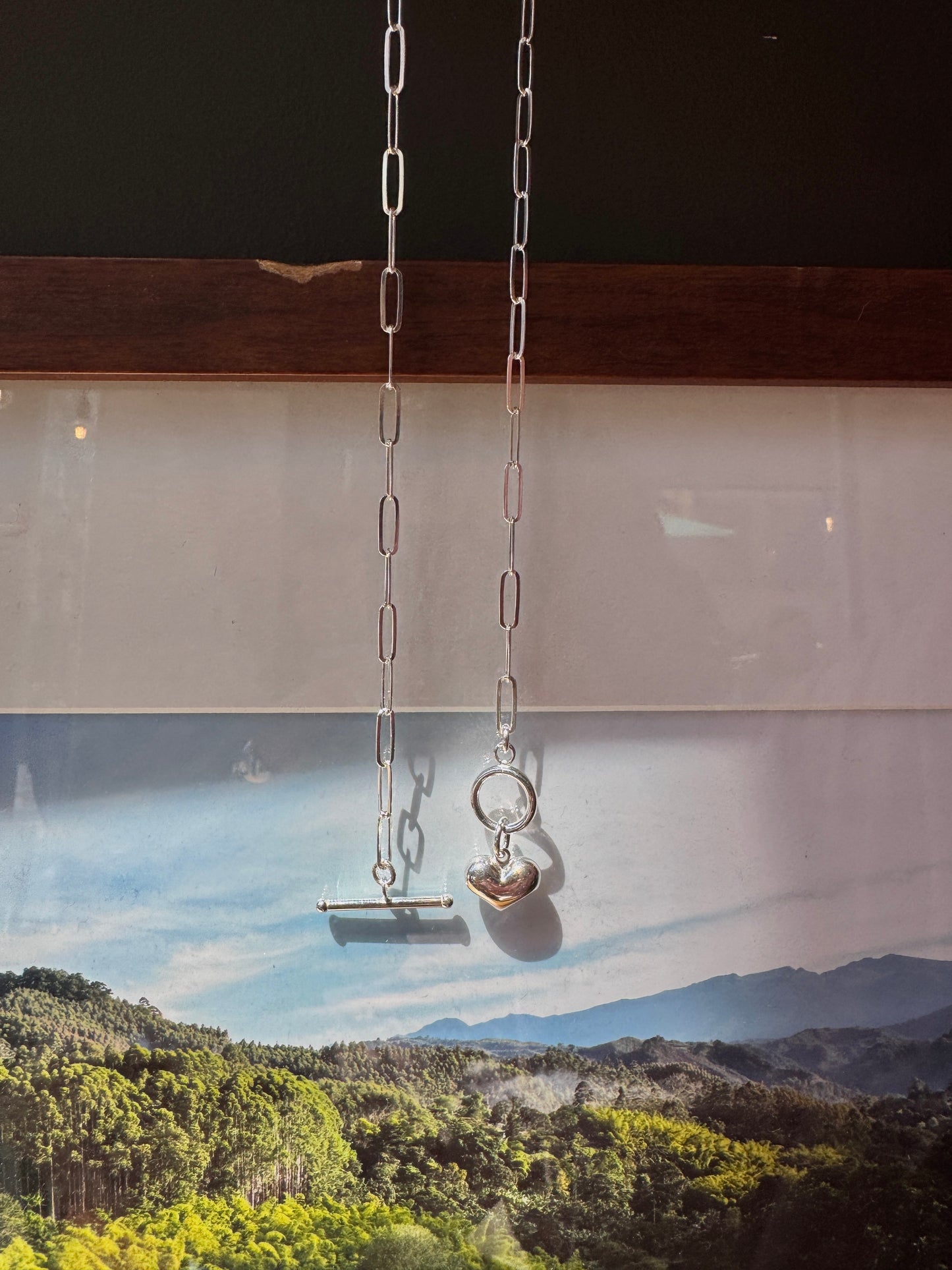 ✧ Chunky Silver Heart Necklace – Paperclip Chain with Toggle Clasp