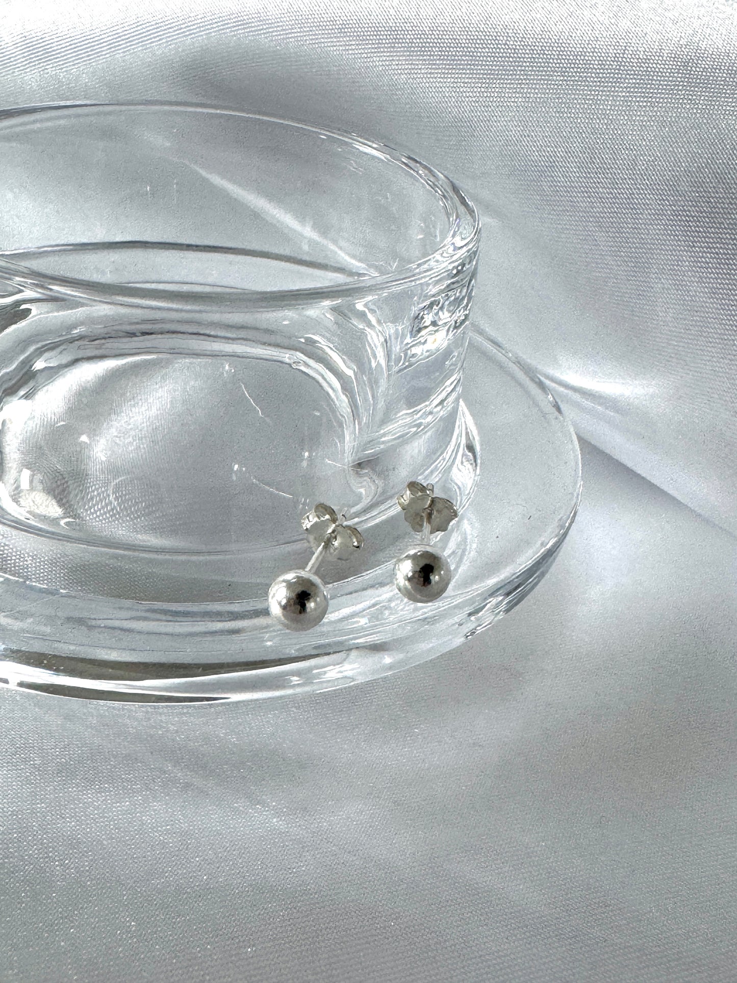 5mm Silver Ball Stud Earrings – Classic 925 Sterling Silver