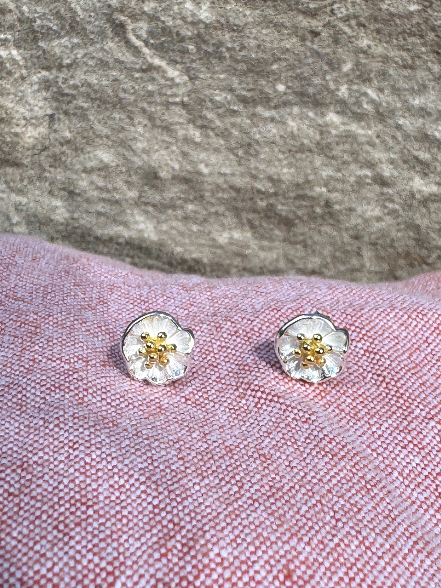Petite Flower Stud Earrings – Sterling Silver & Gold Accents