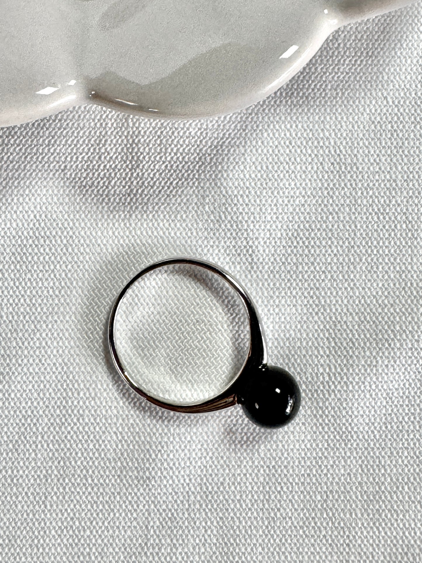 Sterling Silver Ring with 8mm Black Onyx | Minimal Bold State