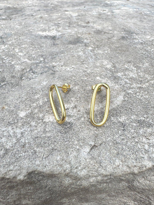 Gold Oval Stud Earrings – Minimalist 925 Silver with Gold Plating